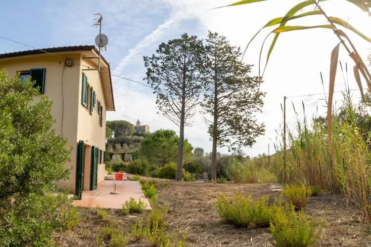 Villa L'Aia Lacona 0*,