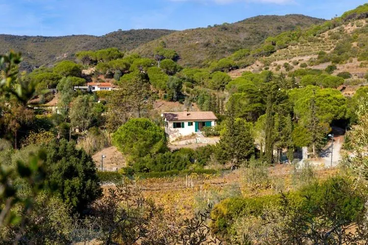 Villa L'Aia Lacona 0*,