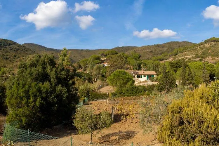 Villa L'Aia Lacona Italia